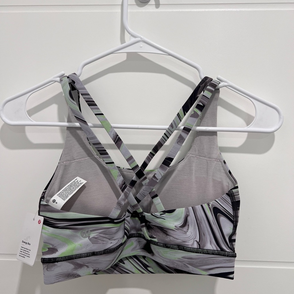 Lululemon Energy Bra Size 6 NWT